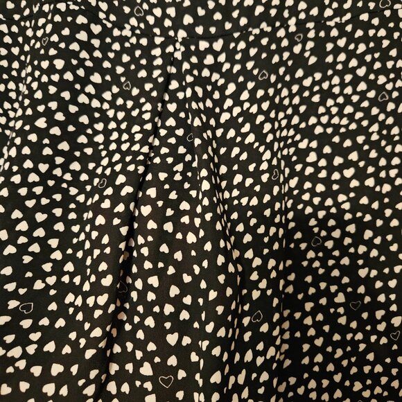 #483-Daniel Rainn- Black w White hearts Button-up Blouse. Sz. 2X - Picture 12 of 12